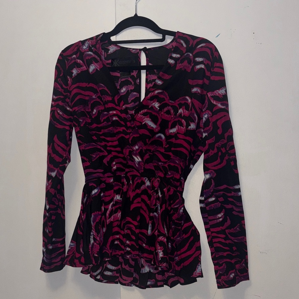 Kardashian Kollection Vibrant Black and Pink Top